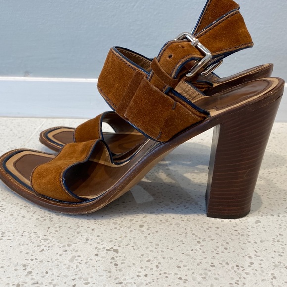 Prada brown leather and suede sandals in EU 37.5 / US 7 - Picture 4 of 8